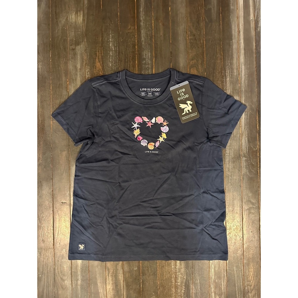 Life is Good Womens Crusher Tee Navy Blue Shell Heart Graphic T-Shirt Medium NWT